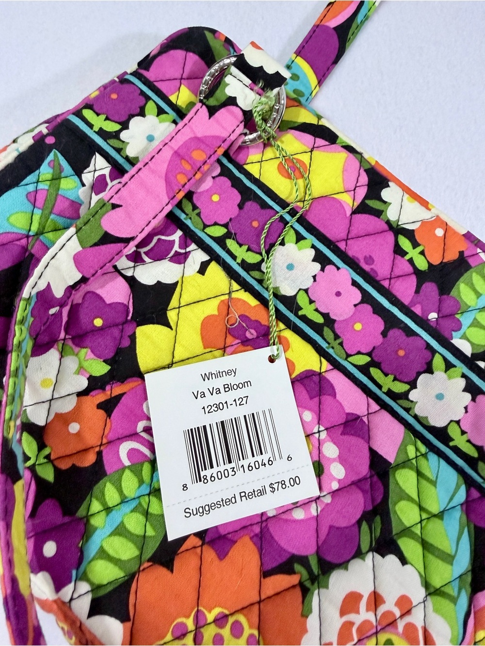 Vera Bradley Whitney va Va Bloom - Picture 3 of 12